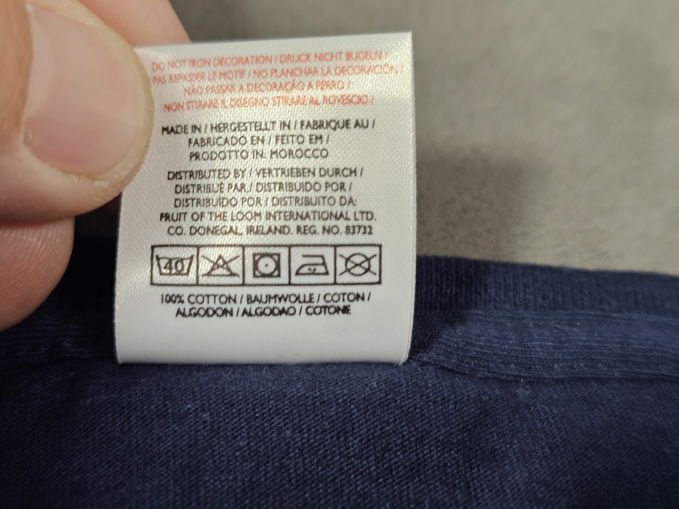 Fruit of the Loom Lady-Fit V-Neck T-Shirt Dunkelblau – Größe S – Bild 7