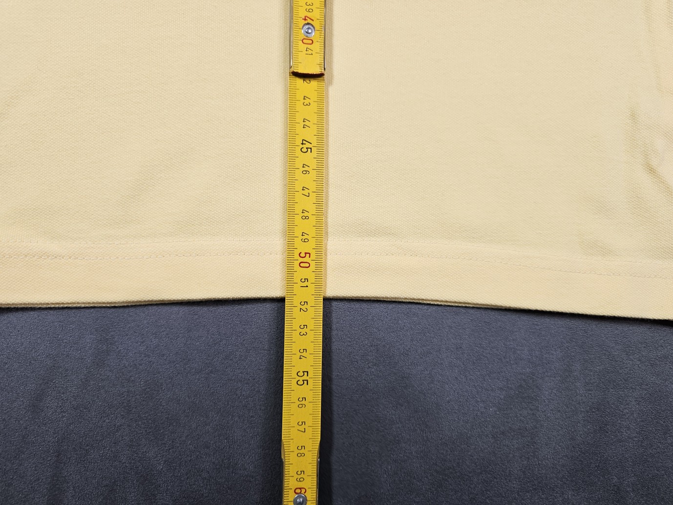 Fruit of the Loom Lady-Fit Poloshirt Light Gold – Größe XS – Bild 10