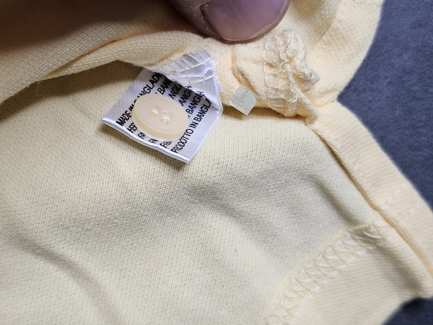 Fruit of the Loom Lady-Fit Poloshirt Light Gold – Größe S – Bild 7