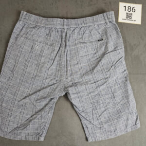 Esprit Herren Shorts Relaxed Slim kariert Größe 32 | 186