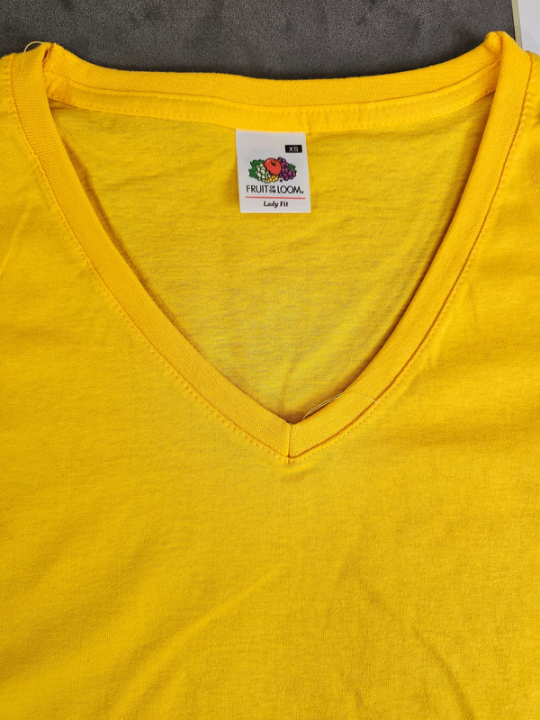 Fruit of the Loom Damen T-Shirt Gelb V-Neck Gr. S (NEU) | 243