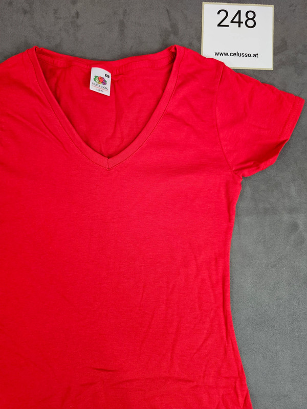 Fruit of the Loom Lady-Fit V-Neck T-Shirt – Red – XS |248