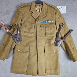 Britisches Offiziers-Uniformset Gieves & Hawkes London – inkl. Ledertasche (1941 datiert) |277