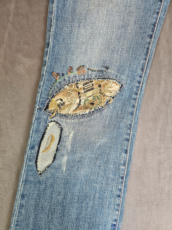 Red Magic Jeans Scorpion – Damen Jeans bestickt, Gr. 30 |324