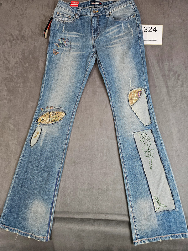 Red Magic Jeans Scorpion – Damen Jeans bestickt, Gr. 30 |324