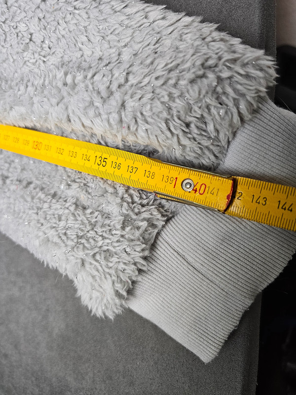 Kuscheliger Einhorn Jumpsuit Onesie – grau weiß | 331