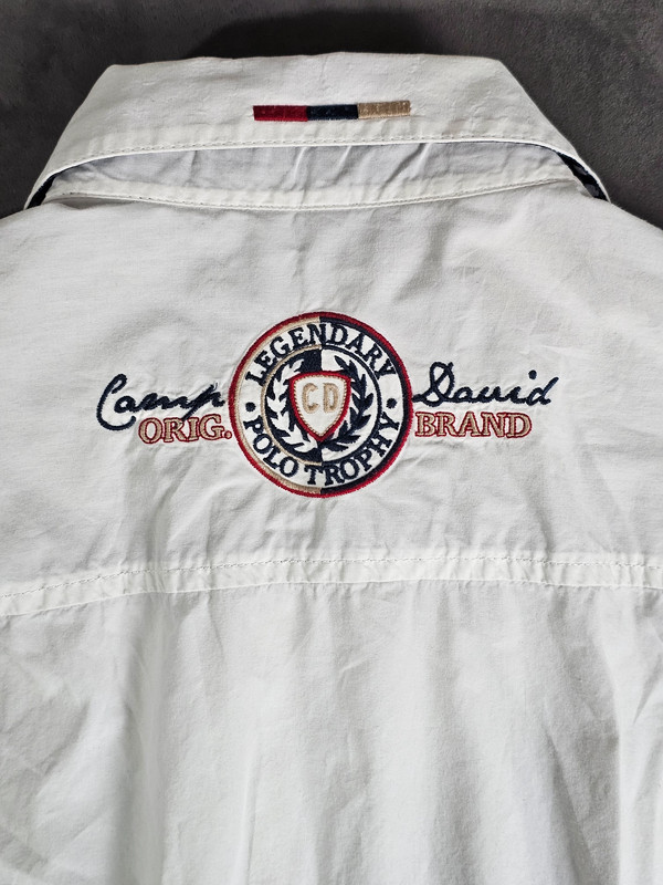 Camp David Herrenhemd Langarm – Größe M – Multicolor Stickereien – High Goal Derby Edition |358