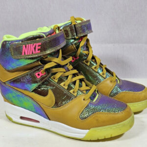 Nike Air Revolution Sky Hi – Limited Colorway – Größe 42 (US 10) | 560
