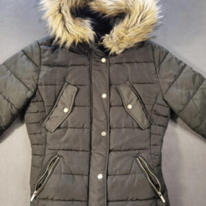 H&M Damen Winterjacke mit Fellkapuze • Größe 36 / S • Warm & gemütlich | 715