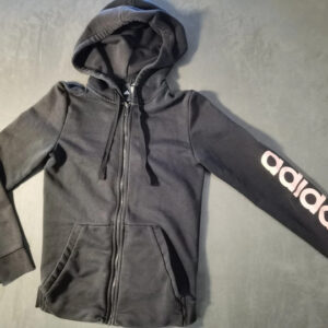 Adidas Hoodie mit Reißverschluss – Größe S – Schwarz – Logo am Ärmel | 458