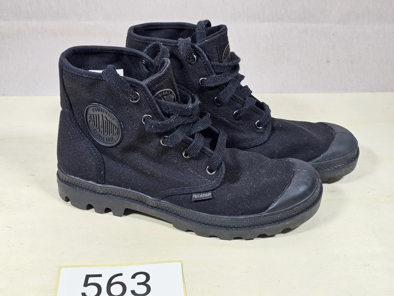 Palladium Damen Boots Schwarz – EU 40 – Canvas Schnürstiefel | 563
