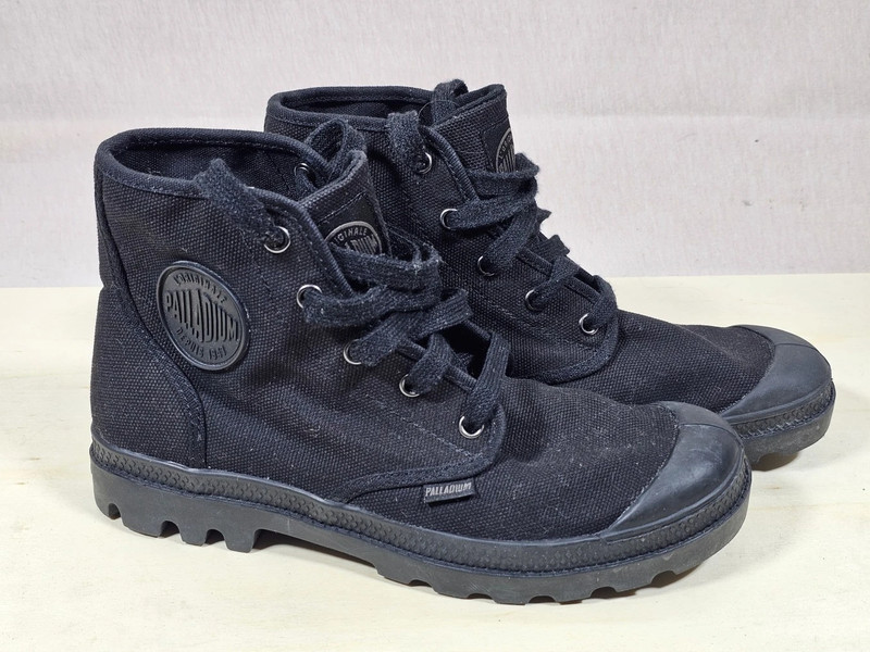Palladium Damen Boots Schwarz – EU 40 – Canvas Schnürstiefel | 563