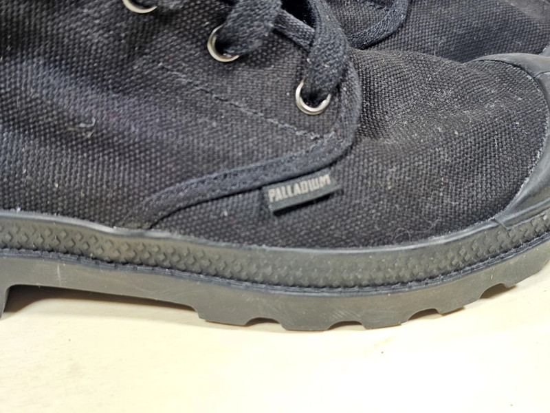 Palladium Damen Boots Schwarz – EU 40 – Canvas Schnürstiefel | 563