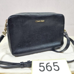 Calvin Klein Damen Umhängetasche Schwarz – Logo – Elegant | 565