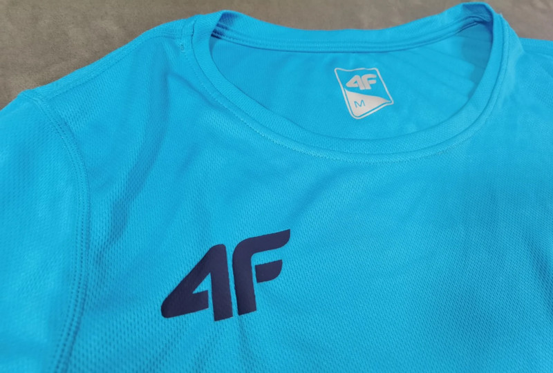 4F Wings for Life World Run Funktionsshirt Damen M Blau Sport Laufshirt | 828