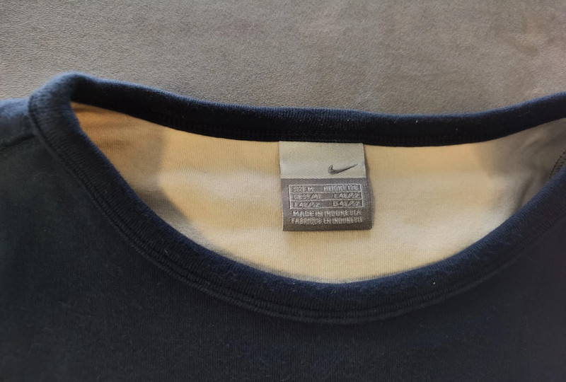 Nike Longsleeve / Langarmshirt Dunkelblau - Größe M - Vintage Look | 954