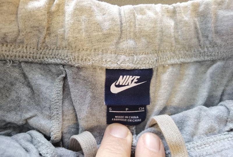 Nike Jersey Shorts Grau - Größe S - Sport & Freizeit | 955