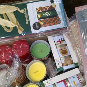 Gemischtes Kerzenpaket mit Duft- und Weihnachtskerzen – Neu