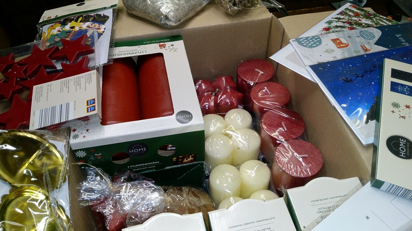Gemischtes Kerzen- und Weihnachtsdeko-Paket – Neu – Bild 3