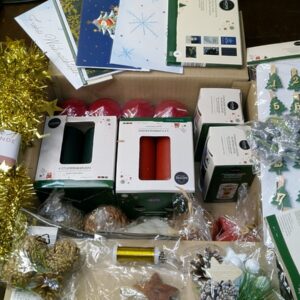 Kerzenpaket mit Stumpen- und Motivkerzen – Neu