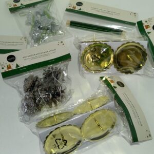 HOME Adventskranzdekoration 6-teilig – Gold, Grün & Silber