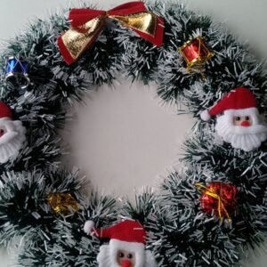 Weihnachtskranz mit Weihnachtsmann-Deko Ø 30 cm