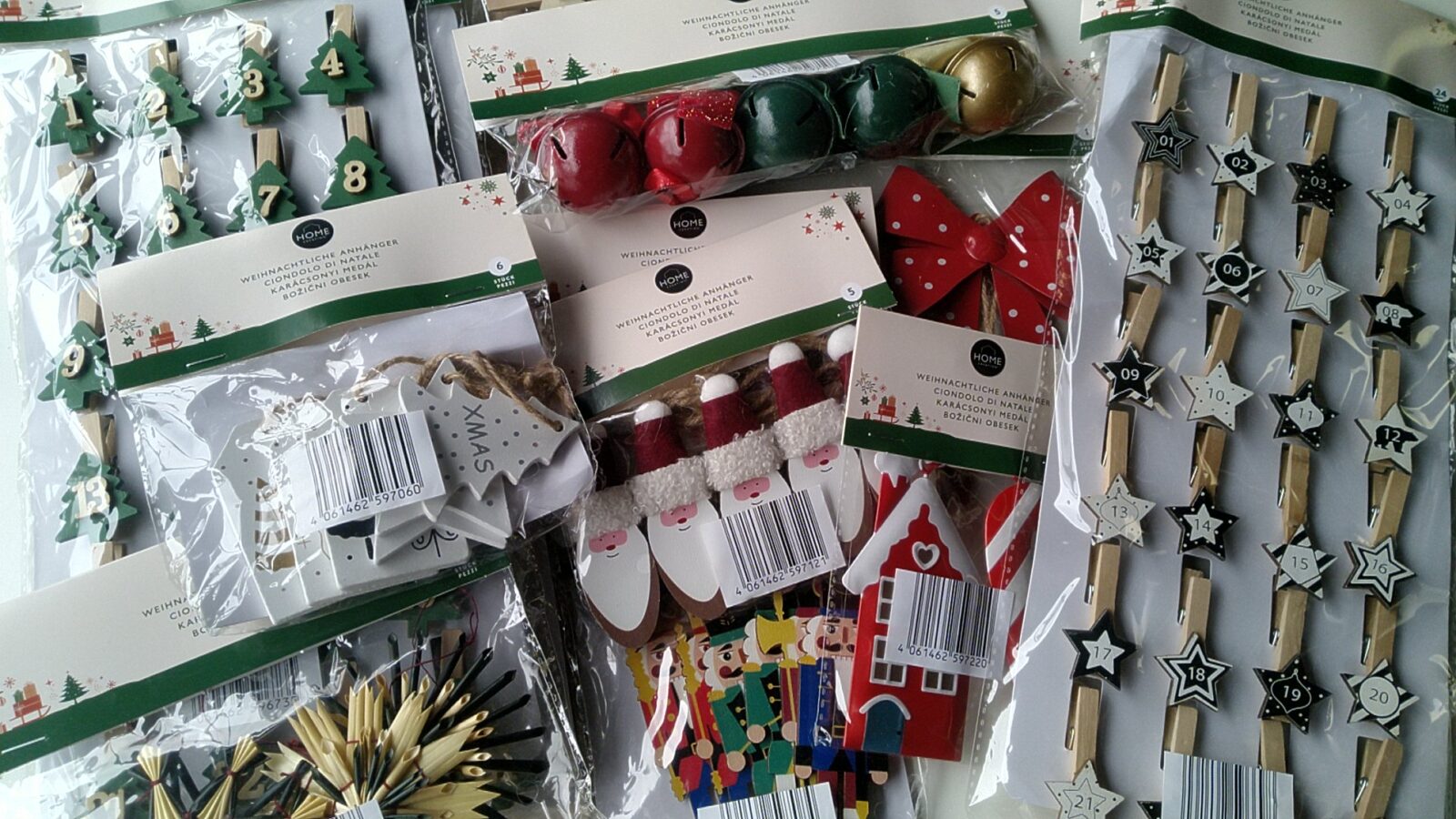 HOME Creation Weihnachtsdeko-Sortiment mit 24 Artikeln – Neu